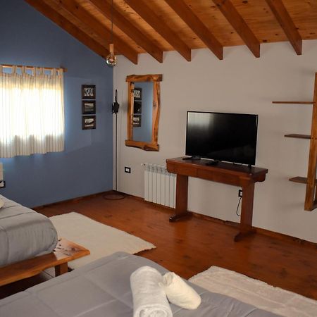 Cabana La Marilena, Para 2 Huespedes Con Desayuno El Calafate Exterior photo